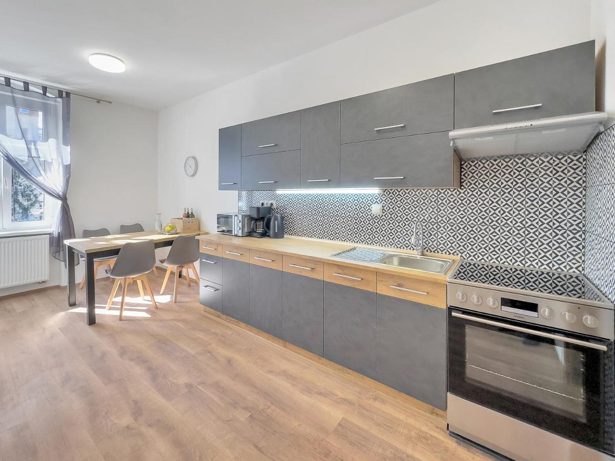 Apartment Lukas 2 Карлові Вари Екстер'єр фото